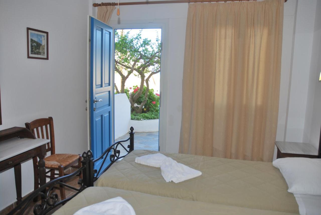 Afroditi Hotel Kamares  Exterior photo