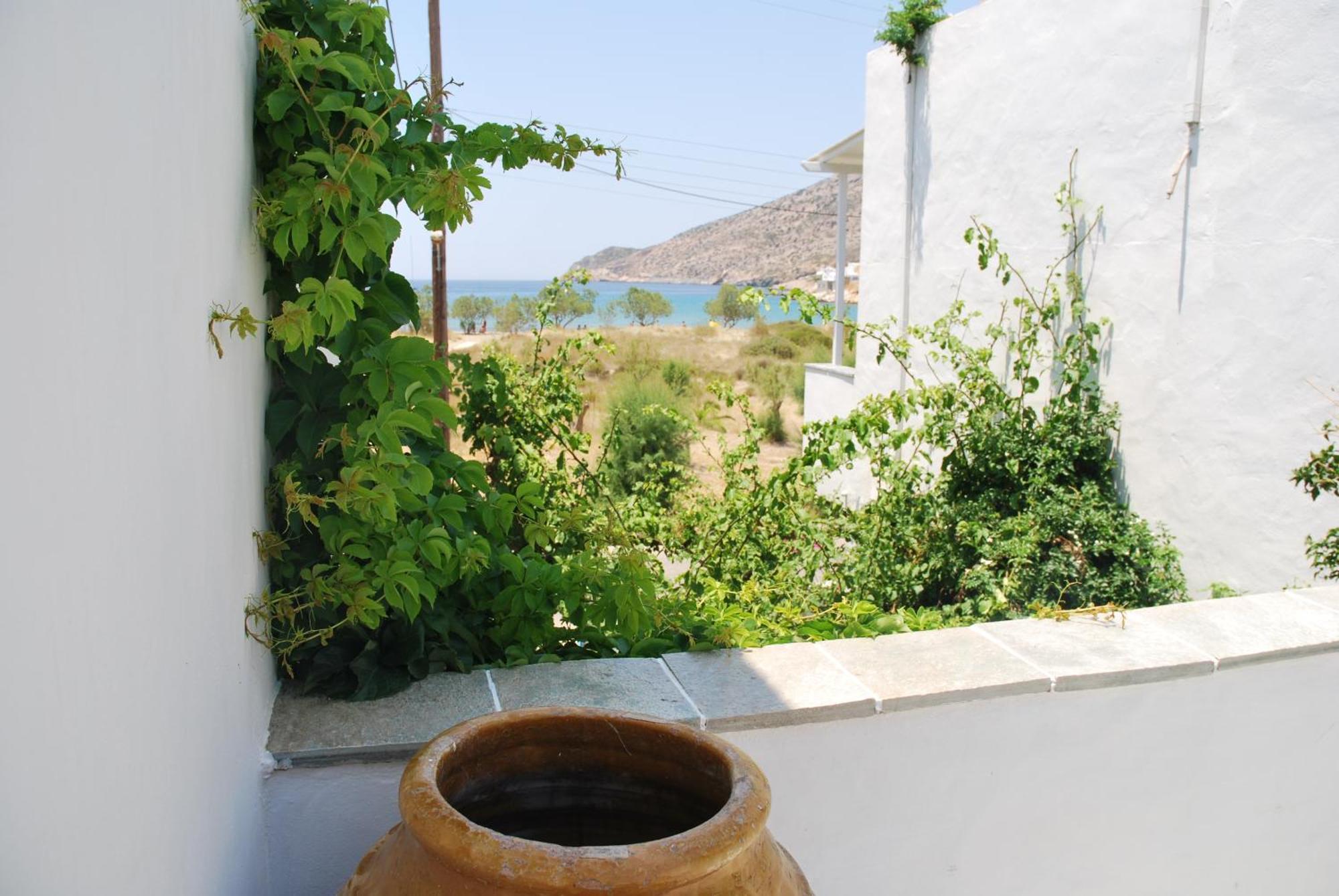 Afroditi Hotel Kamares  Exterior photo